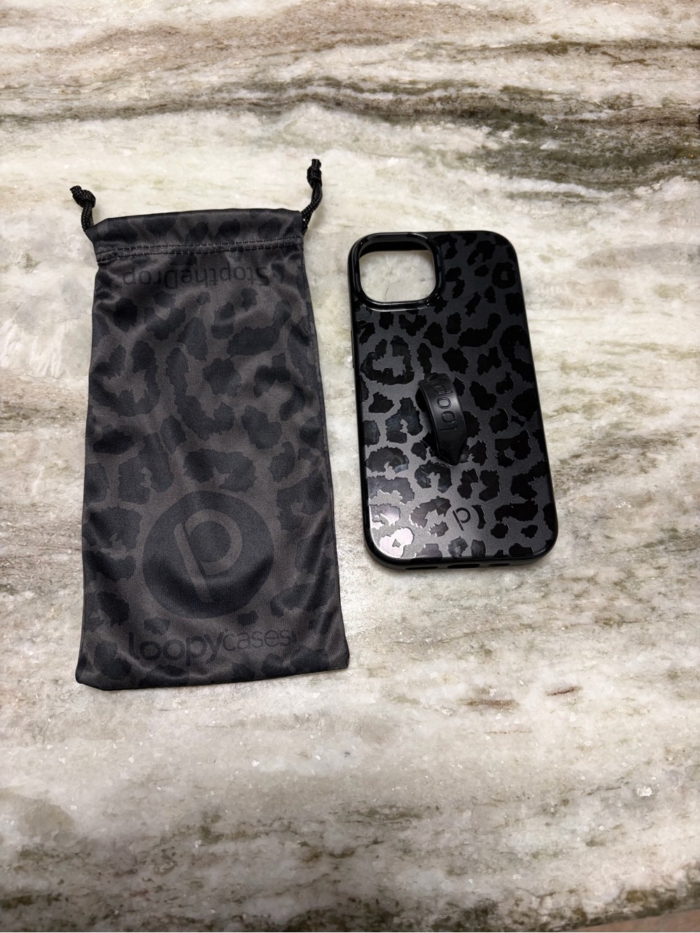 Loopy Case iPhone 15 bundle. Black Leopard Print Phone Case with Grip Loop